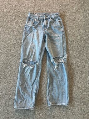 American Eagle Outfitters Light Blue Denim Jeans